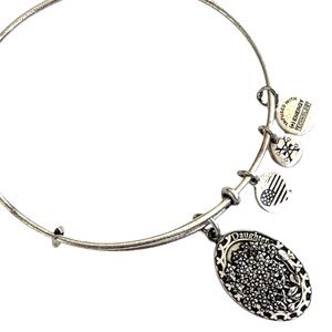 EUC Alex And Ani Daughter Bracelet Silver